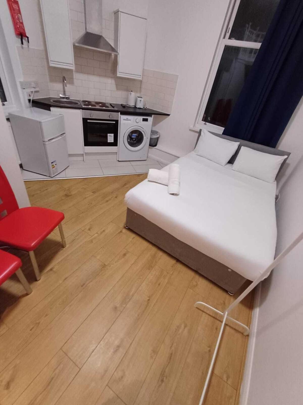 Modern Studios Queenspark London Zimmer foto